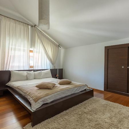 Vila Etiquette Predeal Luaran gambar